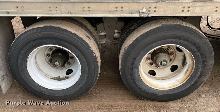 image for item NY9853 2012 Wabash  dry van trailer