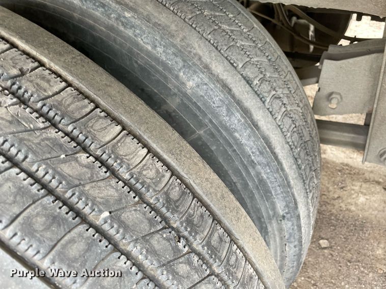 image for item NY9854 2010 Wabash  dry van trailer