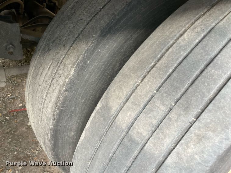 image for item NY9856 2010 Wabash  dry van trailer