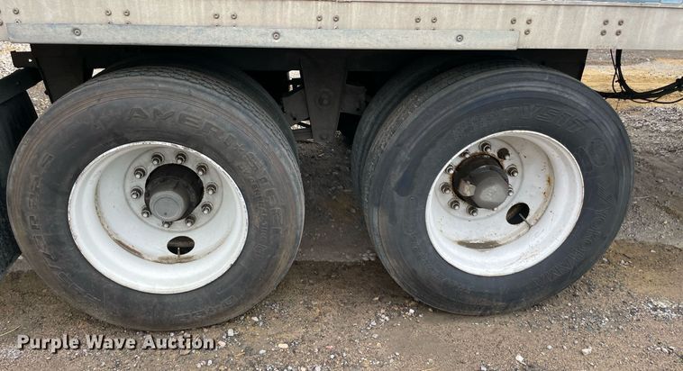 image for item NY9856 2010 Wabash  dry van trailer