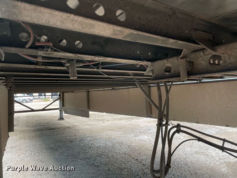 image for item NY9857 2010 Wabash  dry van trailer