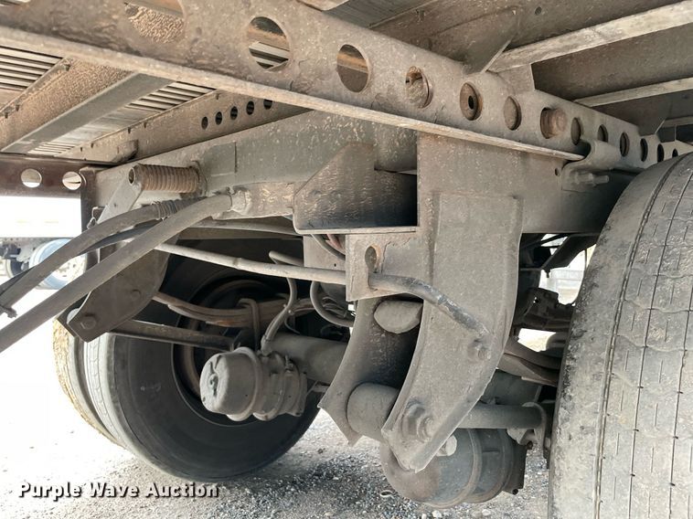 image for item NY9857 2010 Wabash  dry van trailer