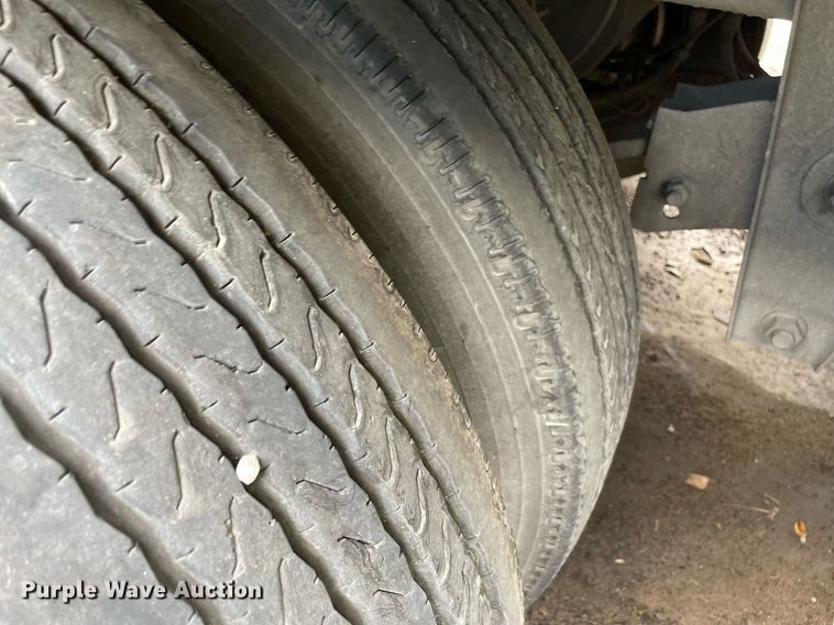 image for item NY9858 2010 Wabash  dry van trailer