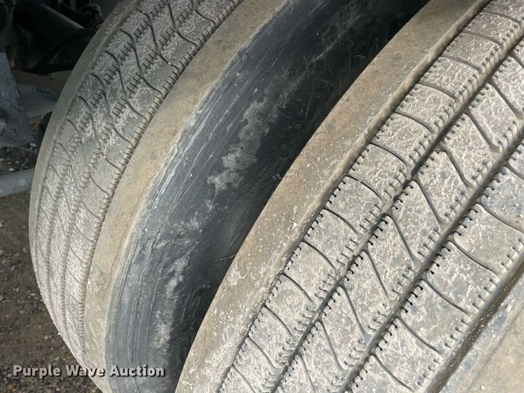 image for item NY9859 2010 Wabash  dry van trailer