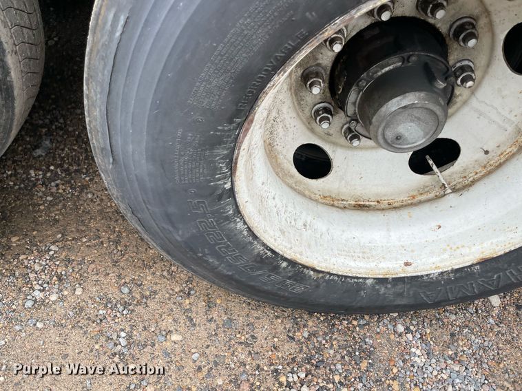 image for item NY9859 2010 Wabash  dry van trailer