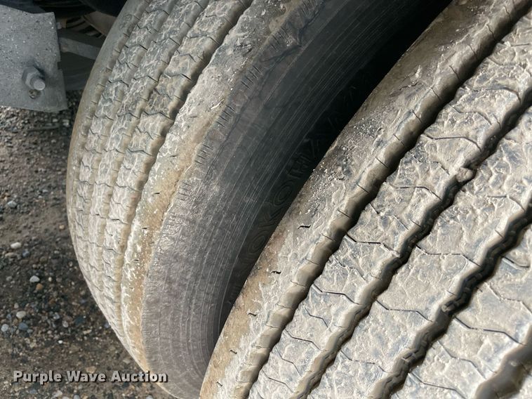 image for item NY9859 2010 Wabash  dry van trailer