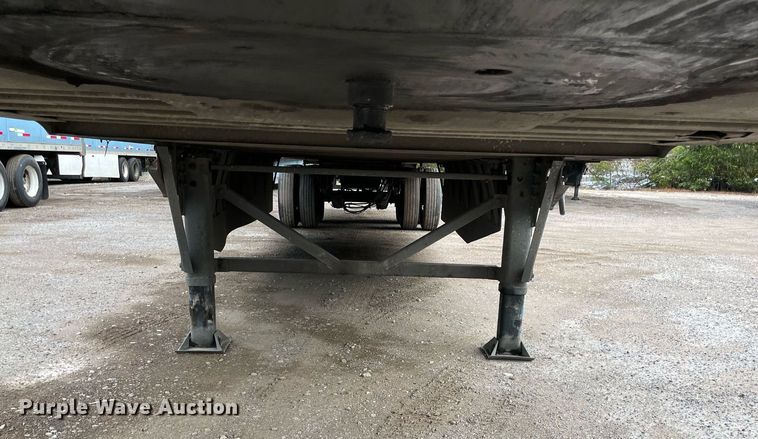 image for item NY9861 2010 Wabash  dry van trailer