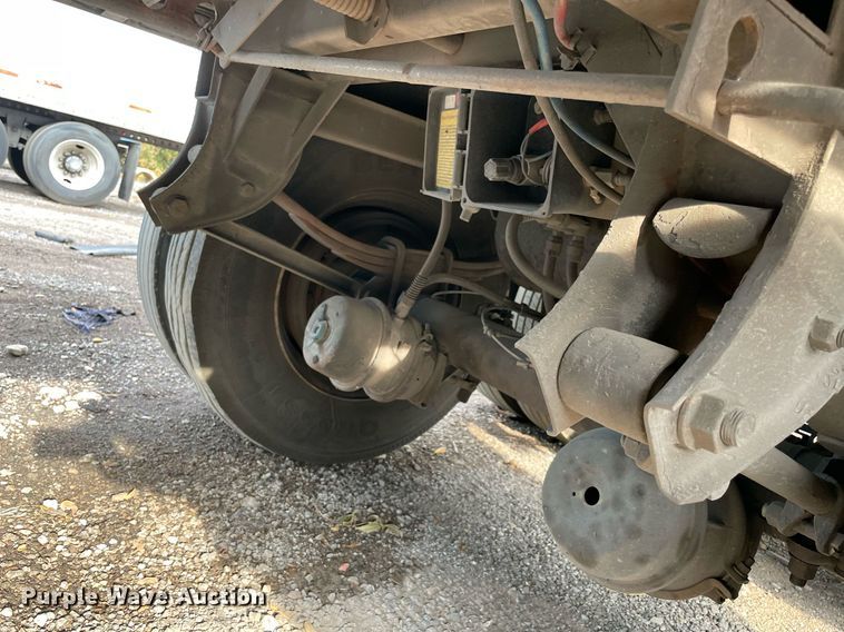 image for item NY9862 2010 Wabash  dry van trailer