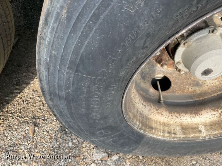 image for item NY9862 2010 Wabash  dry van trailer