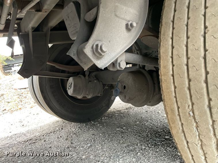 image for item NY9864 2010 Wabash  dry van trailer