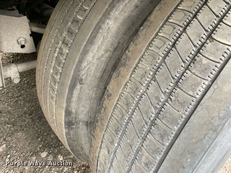 image for item NY9864 2010 Wabash  dry van trailer