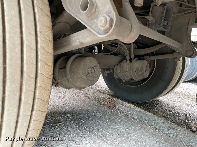 image for item NY9866 2010 Wabash  dry van trailer