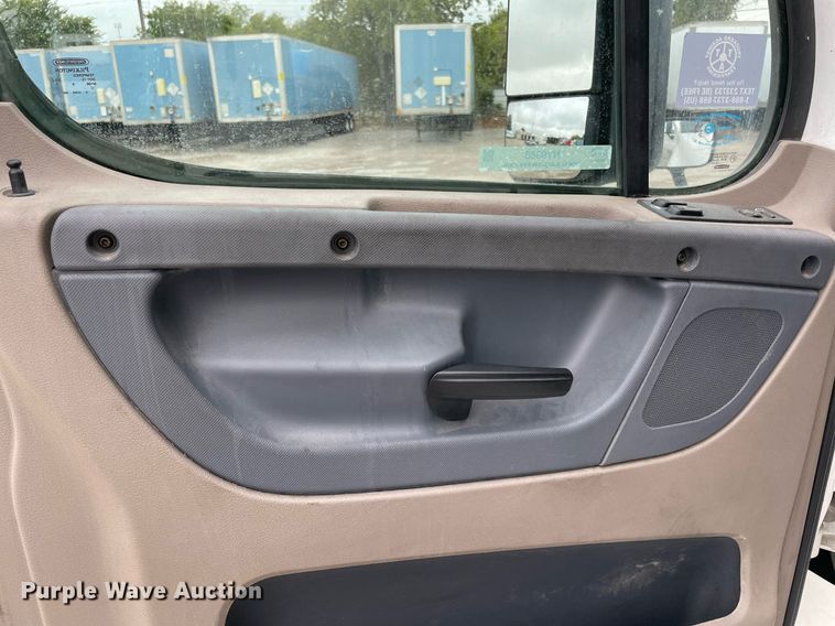 image for item NY9868 2018 Freighliner Cascadia 125  semi truck