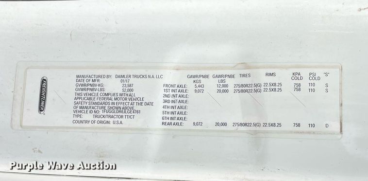 image for item NY9868 2018 Freighliner Cascadia 125  semi truck