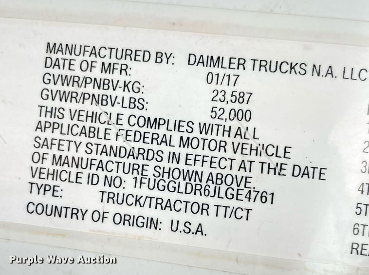 image for item NY9868 2018 Freighliner Cascadia 125  semi truck