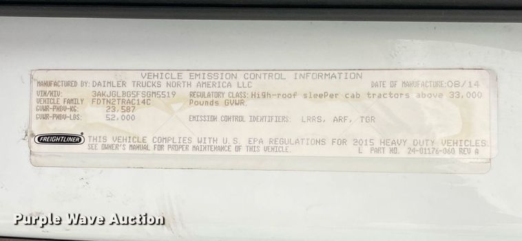 image for item NY9871 2015 Freightliner Cascadia 125  semi truck