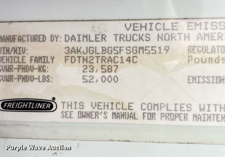 image for item NY9871 2015 Freightliner Cascadia 125  semi truck