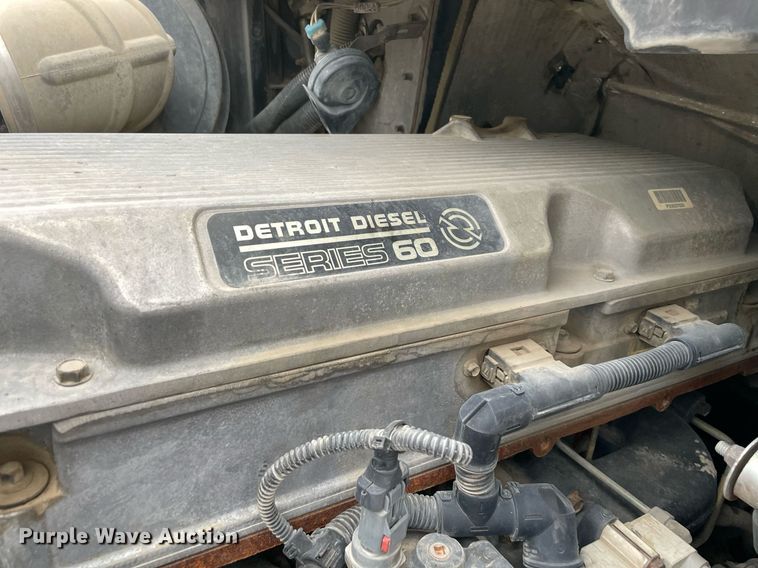 image for item NY9874 2008 Freightliner Columbia 120  semi truck