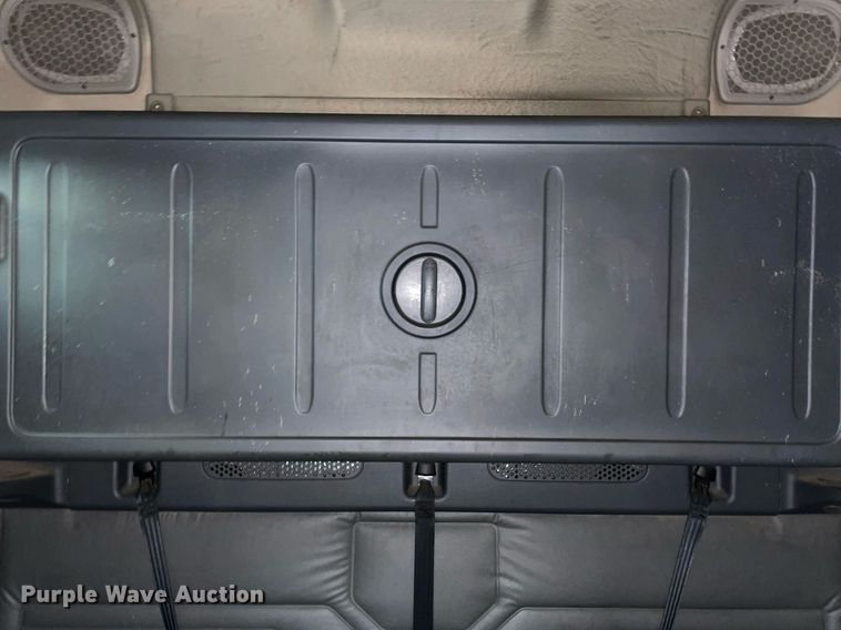 image for item NY9875 2016 Freightliner Cascadia 125  semi truck