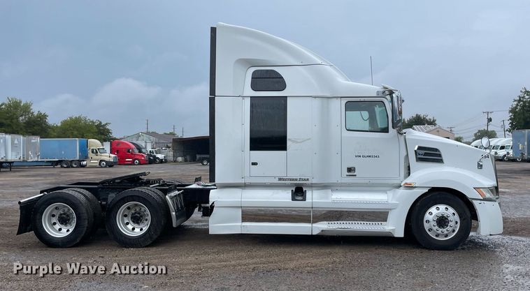image for item NY9876 2016 Western Star 5700XE  semi truck