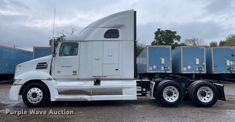image for item NY9876 2016 Western Star 5700XE  semi truck