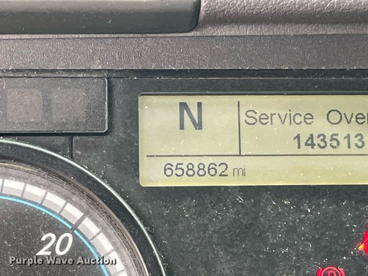 image for item NY9879 2018 Freightliner Cascadia 125  semi truck