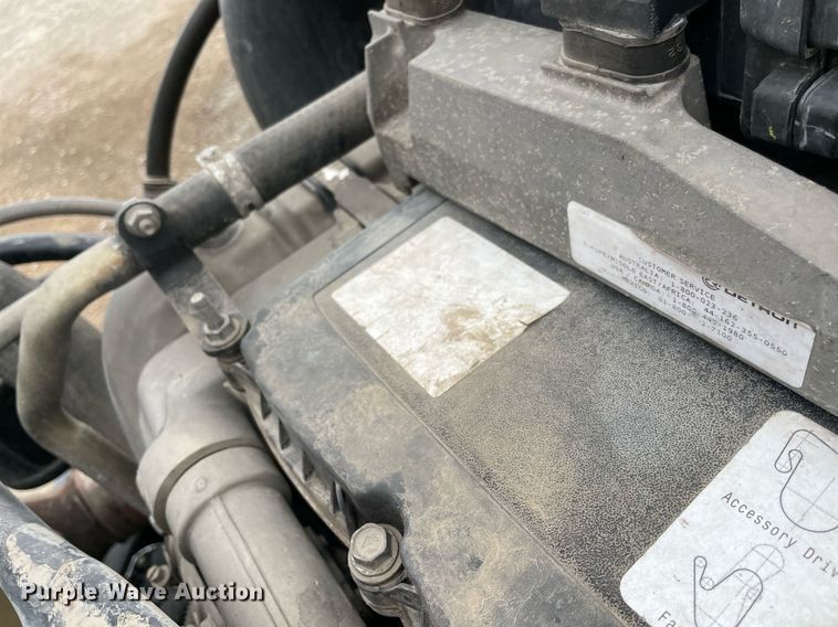 image for item NY9879 2018 Freightliner Cascadia 125  semi truck