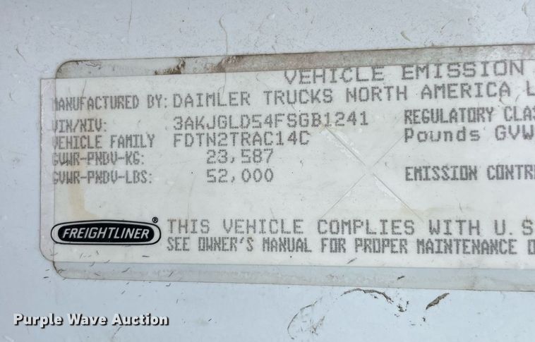 image for item NY9880 2015 Freightliner Cascadia 125  semi truck