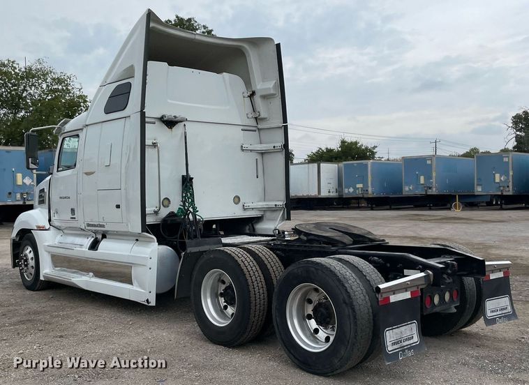 image for item NY9881 2016 Western Star 5700XE  semi truck