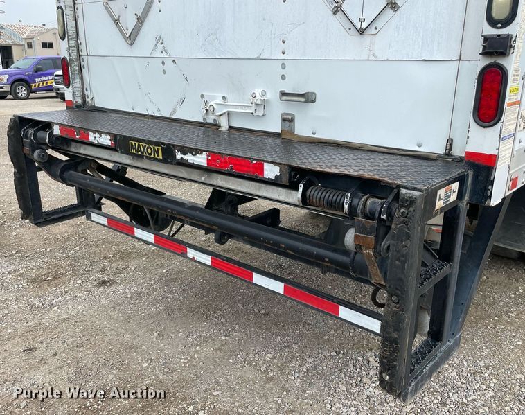 image for item NY9882 2012 Freightliner Business Class M2 106  box truck