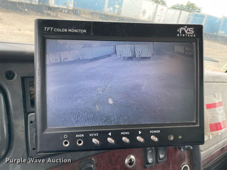 image for item NY9882 2012 Freightliner Business Class M2 106  box truck