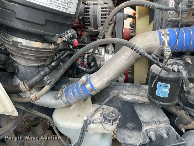 image for item NY9882 2012 Freightliner Business Class M2 106  box truck