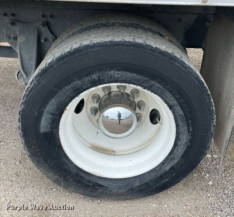 image for item NY9882 2012 Freightliner Business Class M2 106  box truck