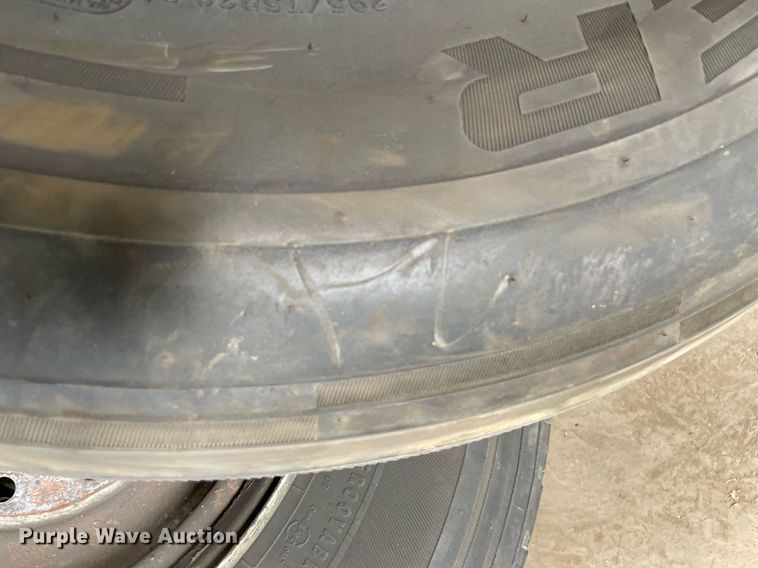 image for item NY9888 Tires and wheels