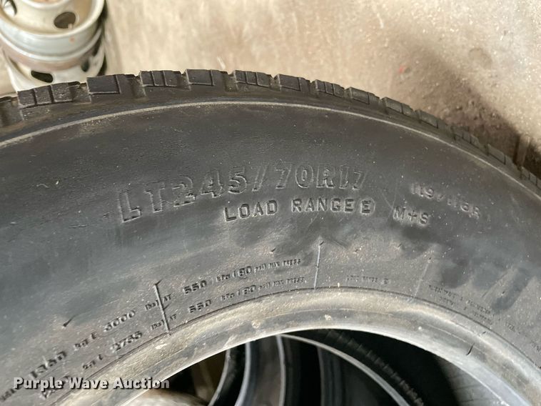 image for item NY9888 Tires and wheels