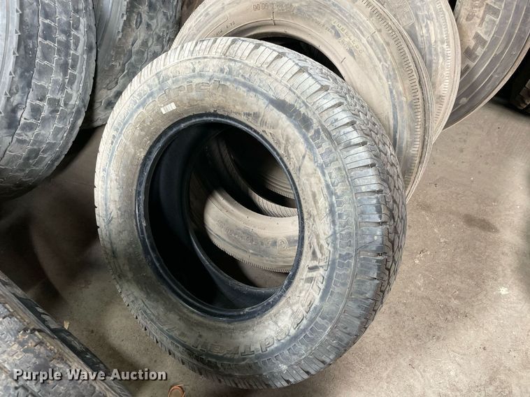 image for item NY9888 Tires and wheels