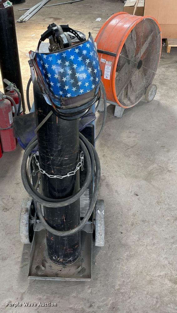 image for item NY9890 Miller Millermatic 252  welder