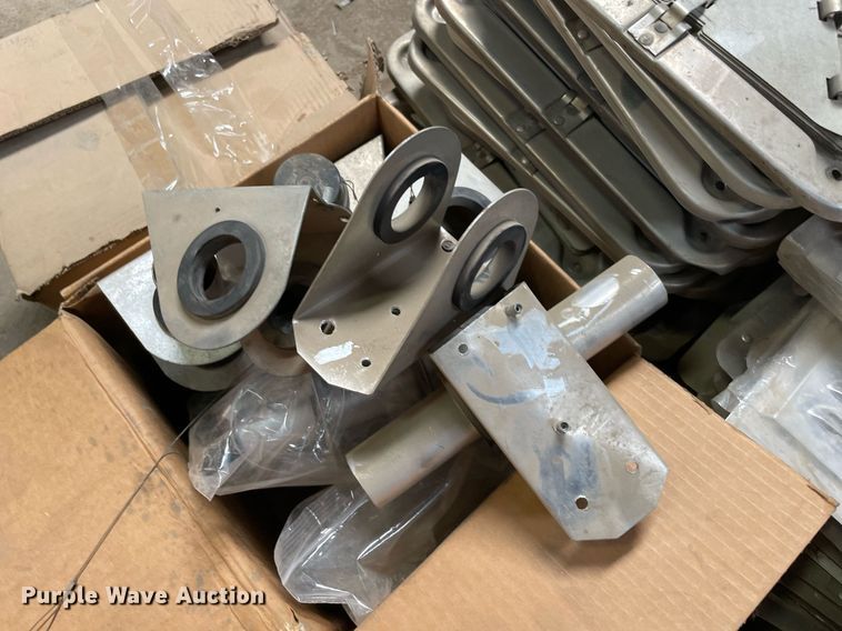 image for item NY9891 Trailer parts