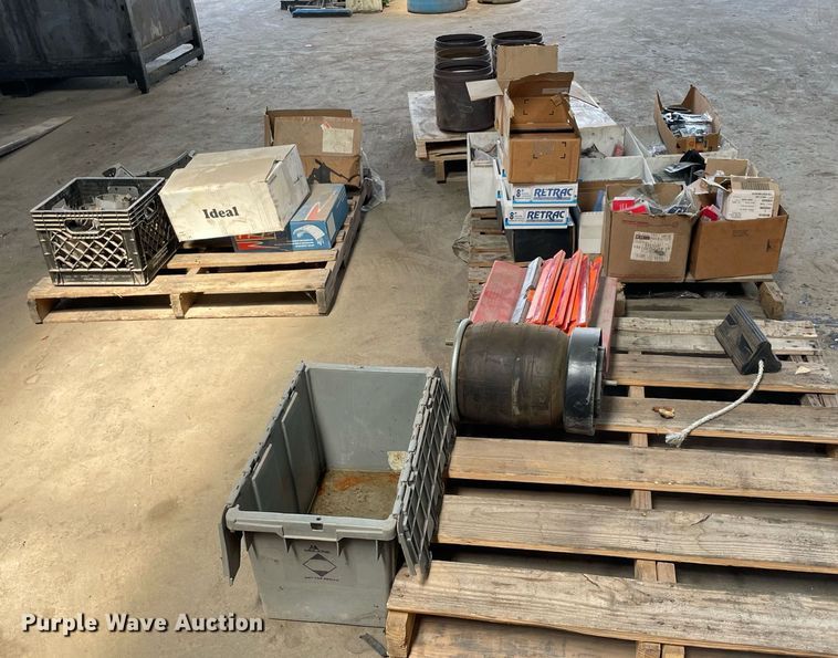 image for item NY9892 Truck parts