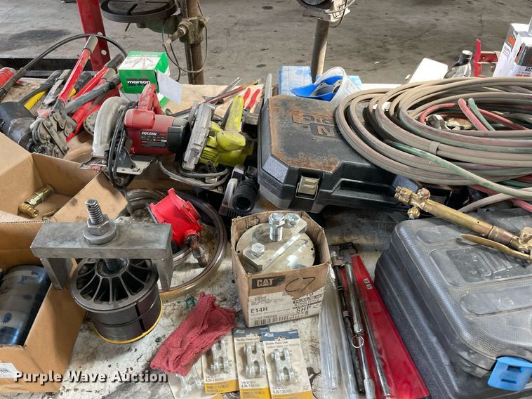 image for item NY9895 Tools