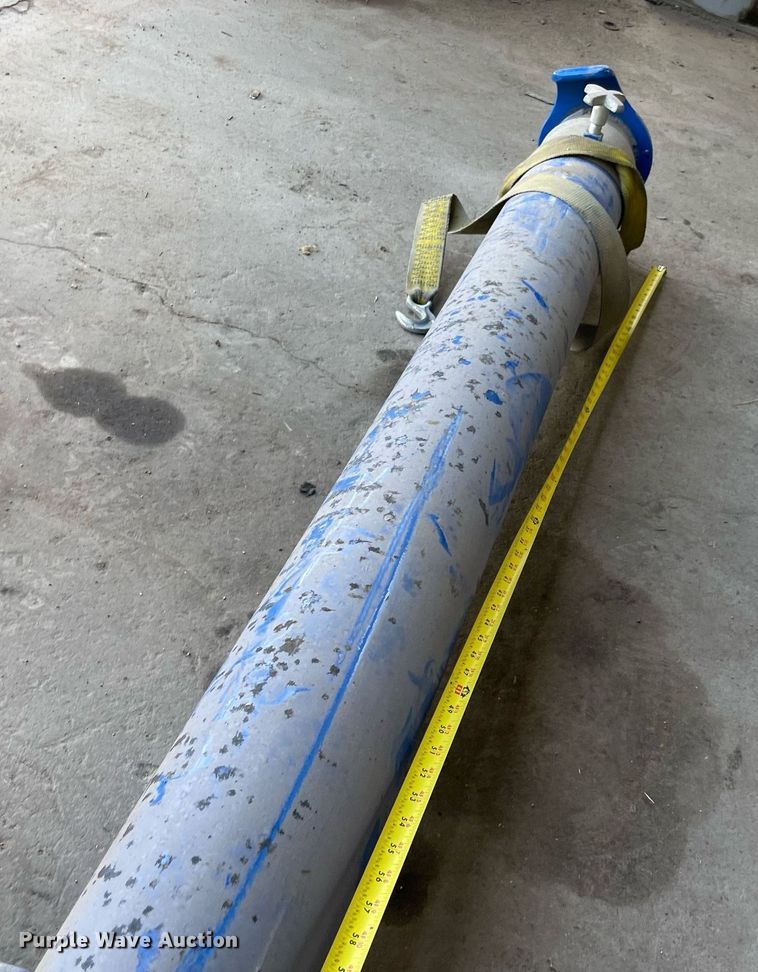 image for item NY9896 (2) forklift booms