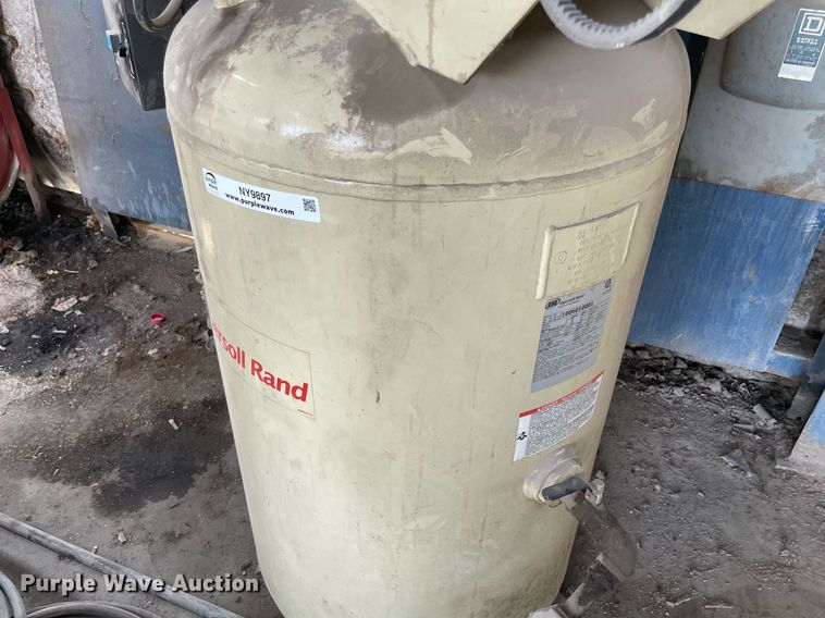 image for item NY9897 Ingersoll Rand 2475  air compressor