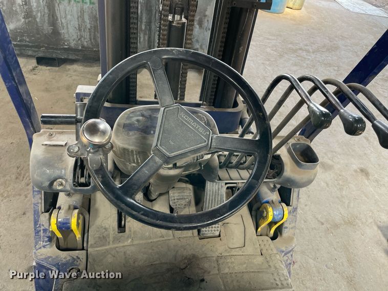 image for item NY9898 Komatsu 25  forklift