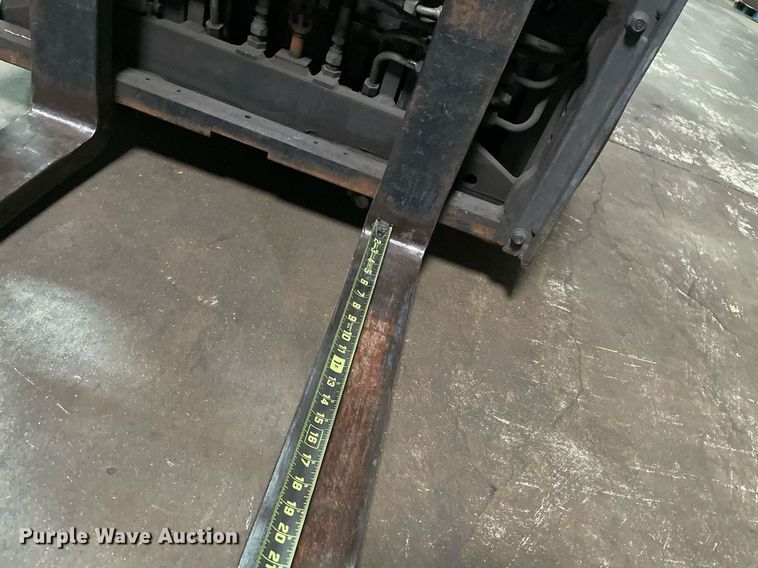 image for item NY9901 Crown  forklift