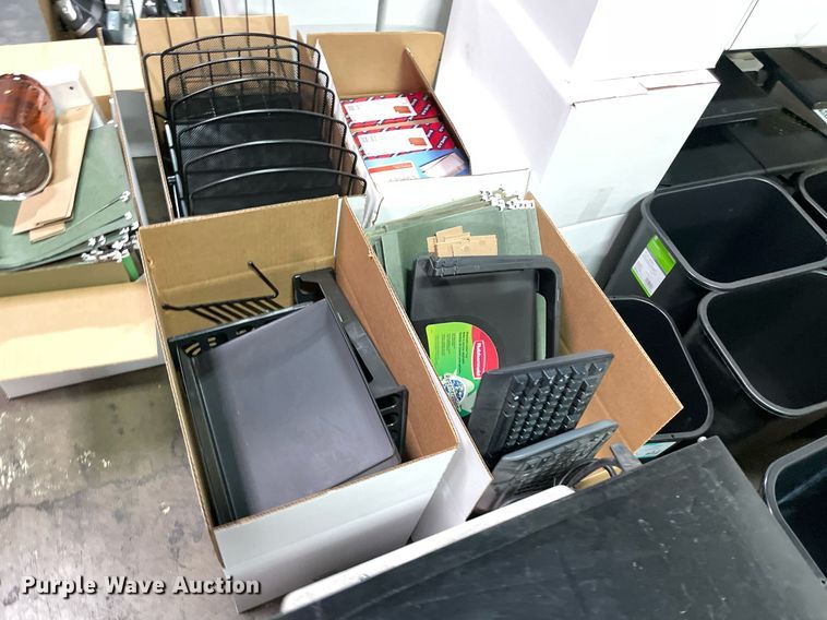 image for item NY9904 Office supplies and equipment