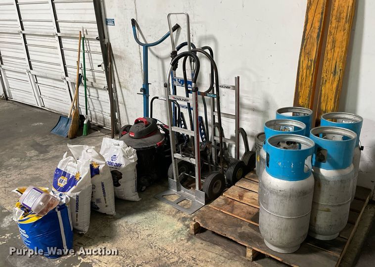 image for item NY9909 Tools