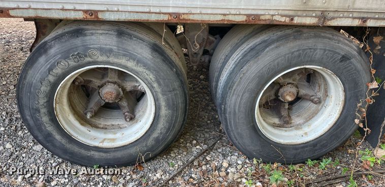 image for item NY9981 1993 Stoughton GVW-Z-455T-S-C  dry van trailer