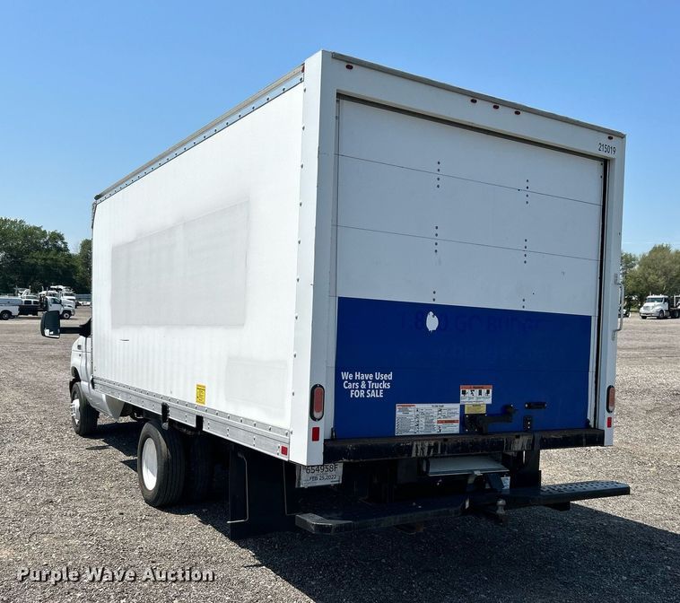 image for item DH7337 2012 Ford E450 Super Duty  box truck