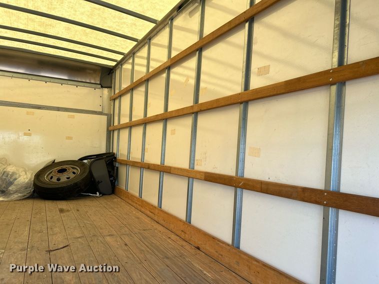 image for item DH7337 2012 Ford E450 Super Duty  box truck