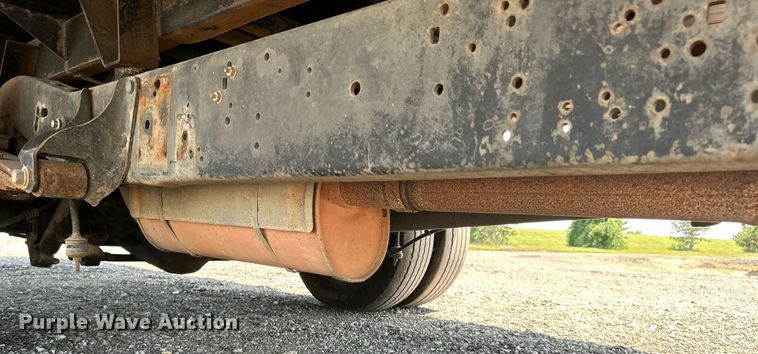 image for item DH7337 2012 Ford E450 Super Duty  box truck